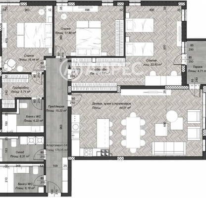 Снимка 2 — Многостаен 4-стаен апартамент в Център с две тераси