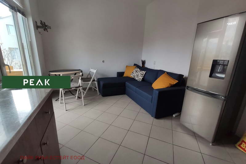 Two-room apartment in Sofia Center on top floor