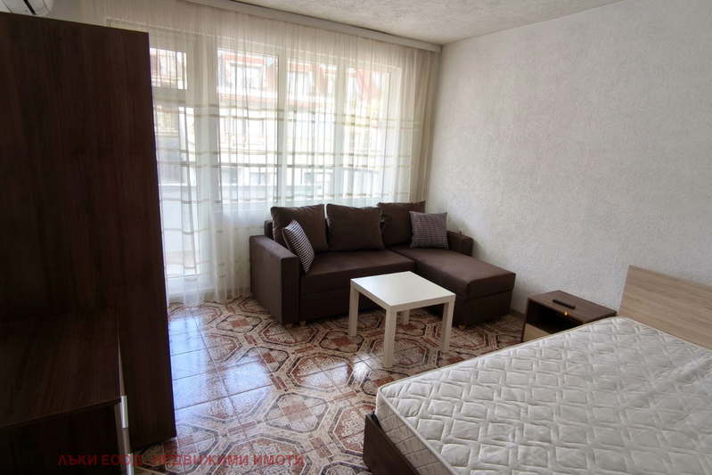 2-bedroom apartment in Sofiya, Centyr