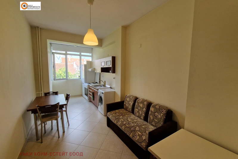 2-bedroom apartment in Sofiya, Centyr