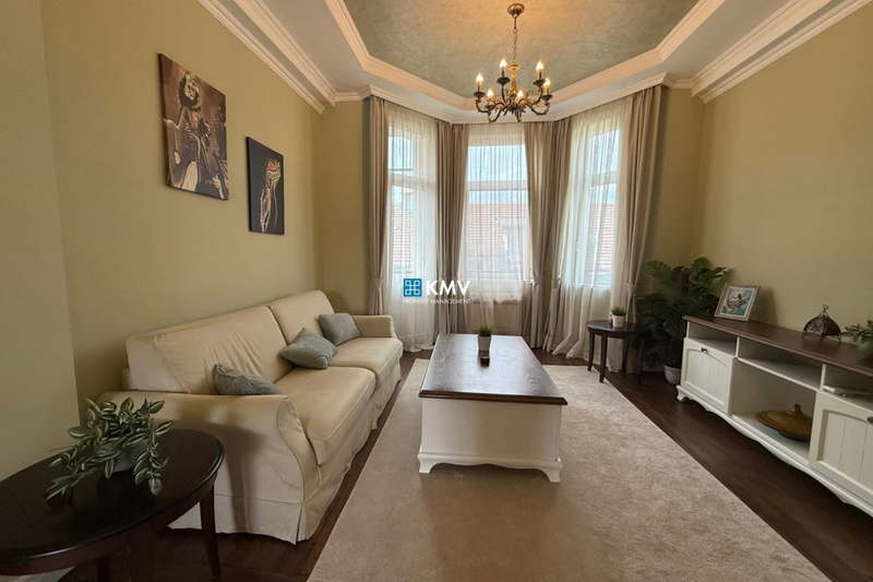 3-bedroom apartment in Sofiya, Centyr