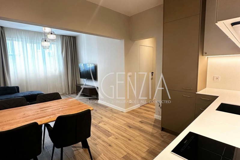 3-bedroom apartment in Sofiya, Centyr