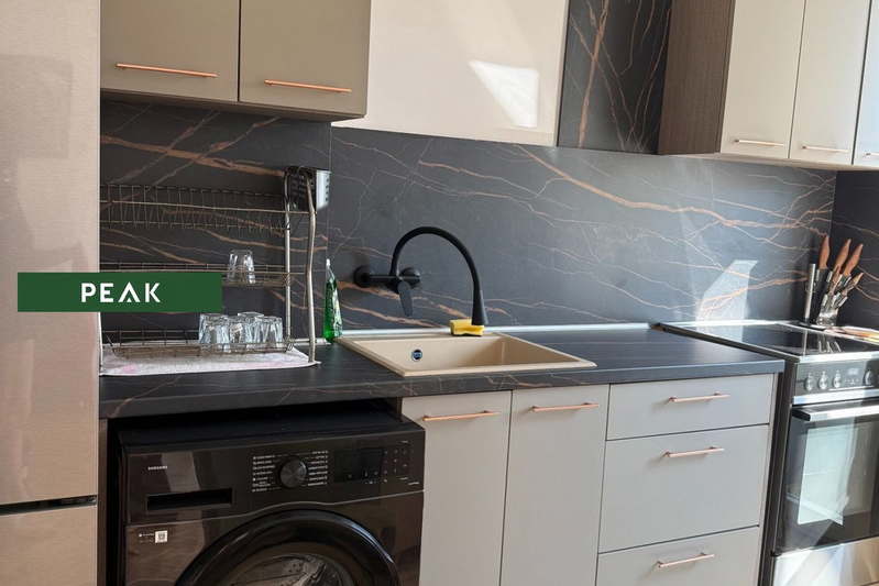 Three-room apartment with 3 rooms in Center, Sofia