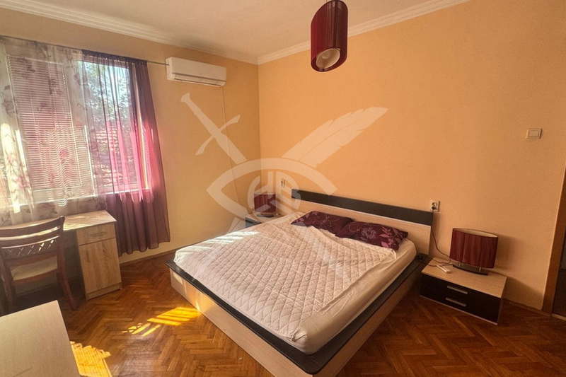 3-bedroom apartment in Sofiya, Centyr