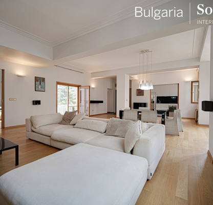 Photo 2 — 4-bedroom apartment in Sofiya, Centyr