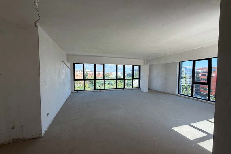 3-bedroom apartment in Sofia, Dianabad