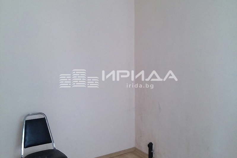 3-bedroom apartment in Sofiya, Dianabad
