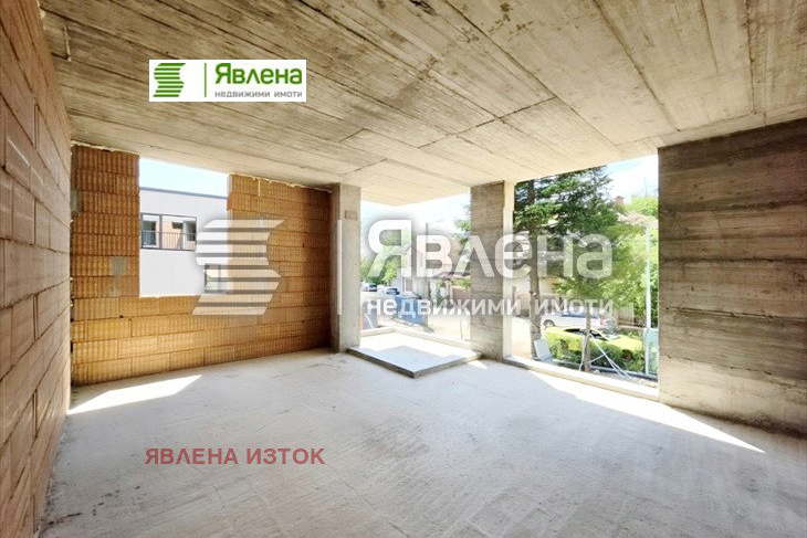 Двустаен апартамент с тераса и гледка към Витоша в Драгалевци