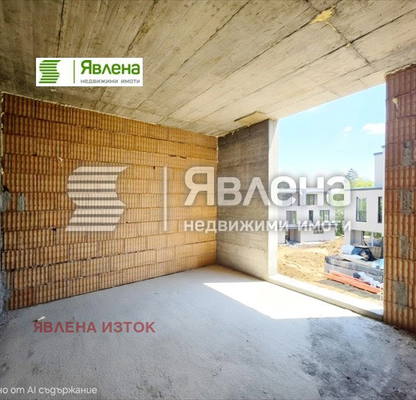 Снимка 3 — Двустаен апартамент с тераса и гледка към Витоша в Драгалевци