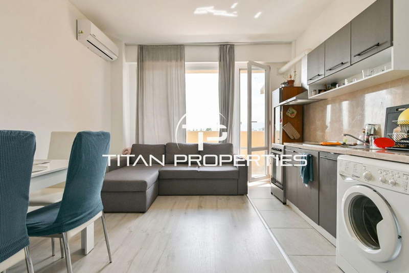 3-bedroom apartment in Sofiya, Drujba 1