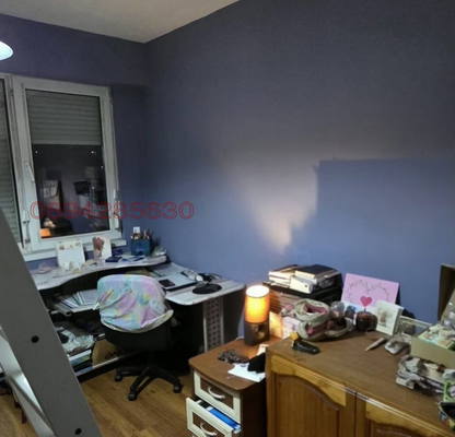 Photo 3 — Non-walk-through 3-room apartment in Druzhba 1 with two bathrooms