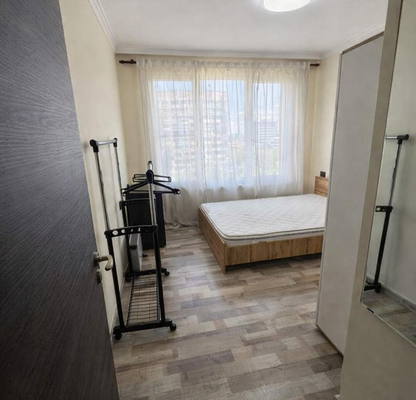 Снимка 5 — Двустаен апартамент с тераса в Дружба 1, София