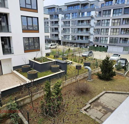 Снимка 4 — Тристаен апартамент с две тераси в Дървеница, София