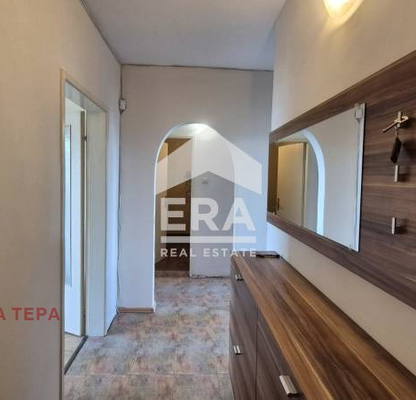 Снимка 2 — Тристаен апартамент 84 кв.м. в ж.к. Фондови жилища с тераса