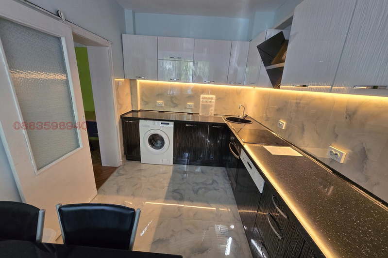 3-bedroom apartment in Sofia, Geo Milev