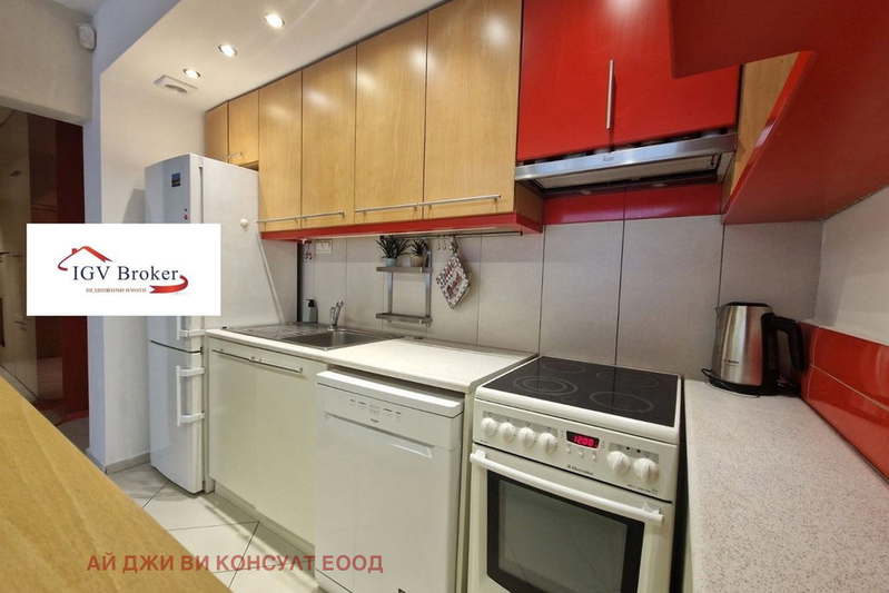 3-bedroom apartment in Sofiya, Geo Milev