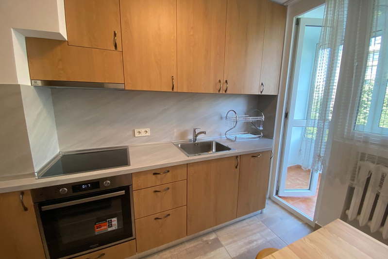 3-bedroom apartment in Sofiya, Hipodruma