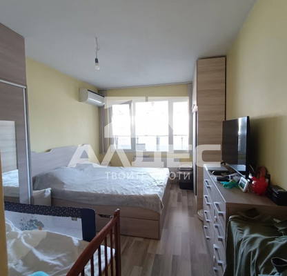 Photo 4 — 3-bedroom apartment in Sofiya, Hladilnika