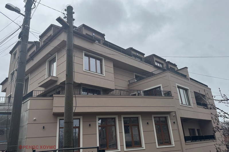 3-bedroom apartment in Sofiya, Iliyanci