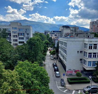 Снимка 2 — Двустаен апартамент с две тераси в кв. Иван Вазов, София