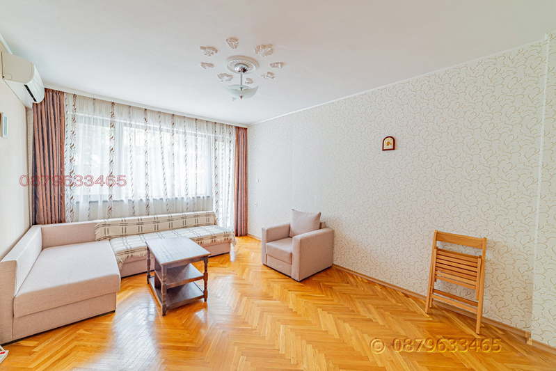 3-bedroom apartment in Sofiya, Knyajevo