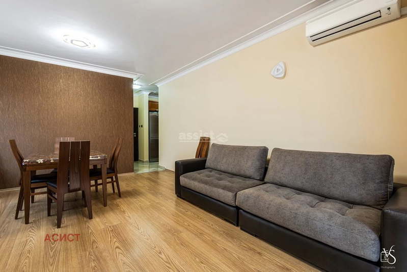 3-bedroom apartment in Sofiya, Krasno Selo