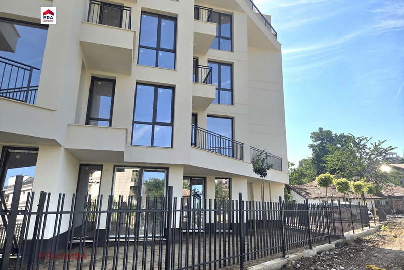 Two-room apartment with yard in Krastova vada, Sofia