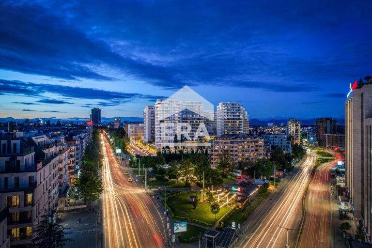 Двустаен апартамент с балкони в Кръстова вада, София