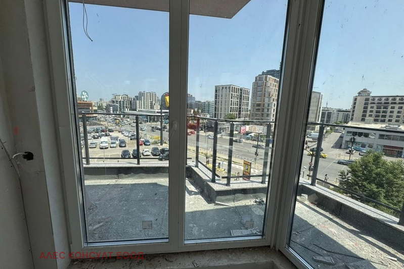 3-bedroom apartment in Sofiya, Krystova Vada
