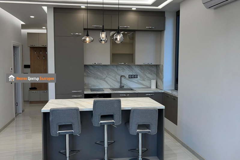 3-bedroom apartment in Sofiya, Krystova Vada