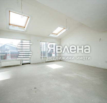Photo 2 — 4-room maisonette in Krastova vada with two terraces and elevator
