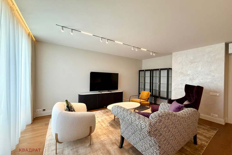 4-bedroom apartment in Sofiya, Krystova Vada
