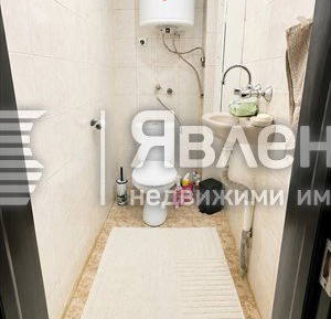 Снимка 5 — Четиристаен апартамент в Левски с три мазета и двор