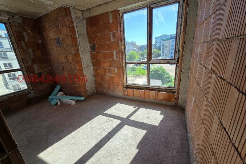 3-bedroom apartment in Sofiya, Levski G