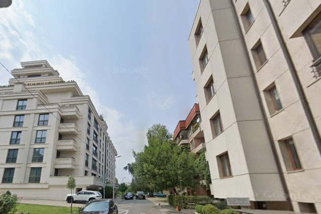 3-bedroom apartment in Sofiya, Lozenec