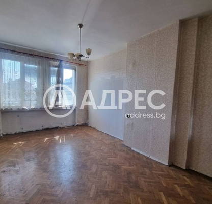Снимка 5 — Тристаен апартамент с тераса в Лозенец, София