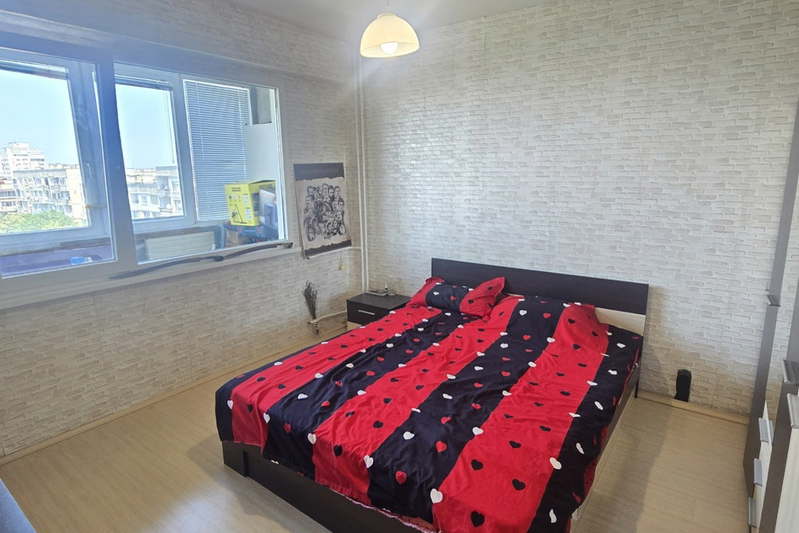 3-bedroom apartment in Sofiya, Lyulin 2