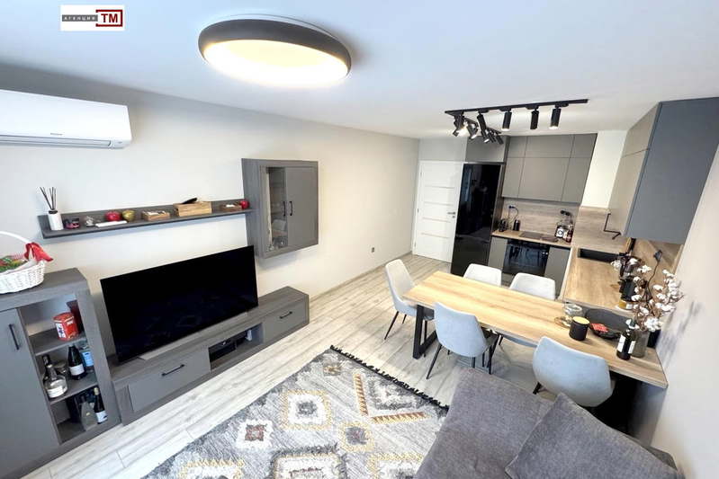 3-bedroom apartment in Sofiya, Lyulin 6