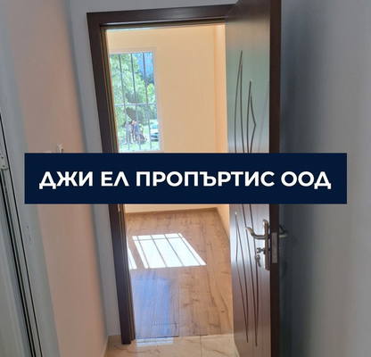 Снимка 3 — Тристаен апартамент в Люлин 8 с две тераси