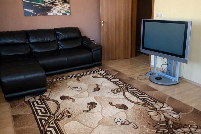 Тристаен апартамент с 105 кв.м. в Люлин 8, София
