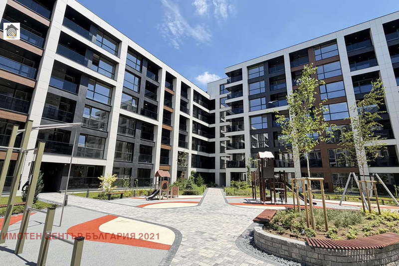 3-bedroom apartment in Sofiya, Malinova Dolina