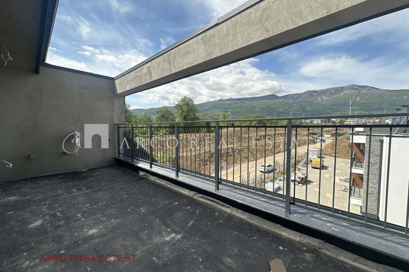 4-bedroom apartment in Sofiya, Malinova Dolina
