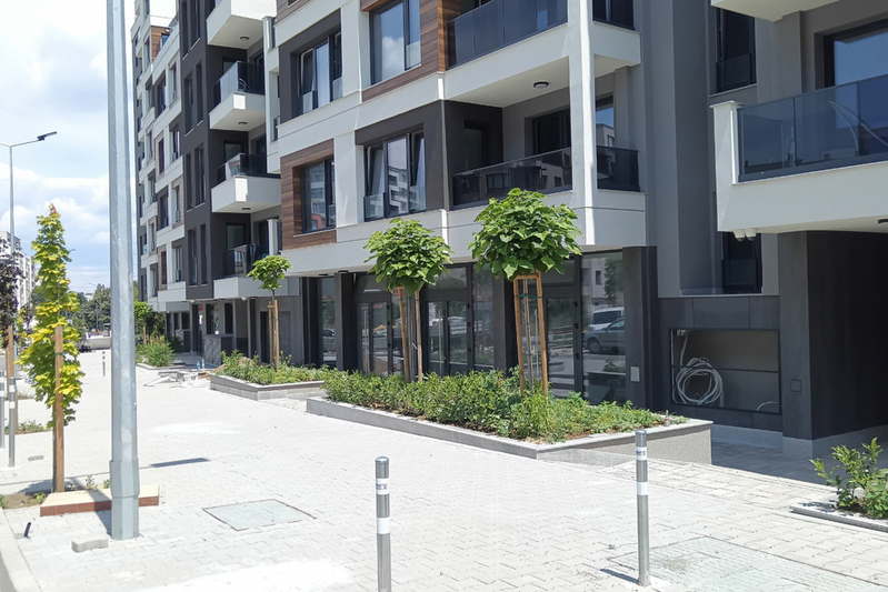 Two-room apartment in Manastirski Livadi with east aspect