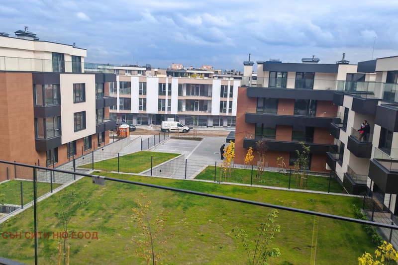 3-bedroom apartment in Sofiya, Manastirski Livadi