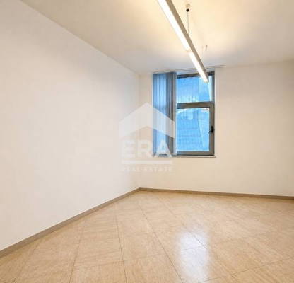 Photo 5 — Four-room apartment in Manastirski Livadi with parking spaces