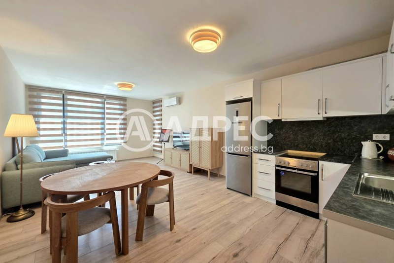 3-room apartment in Manastirski Livadi with parking space