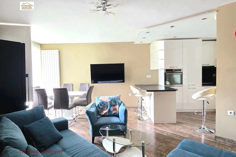 3-bedroom apartment in Sofiya, Manastirski Livadi