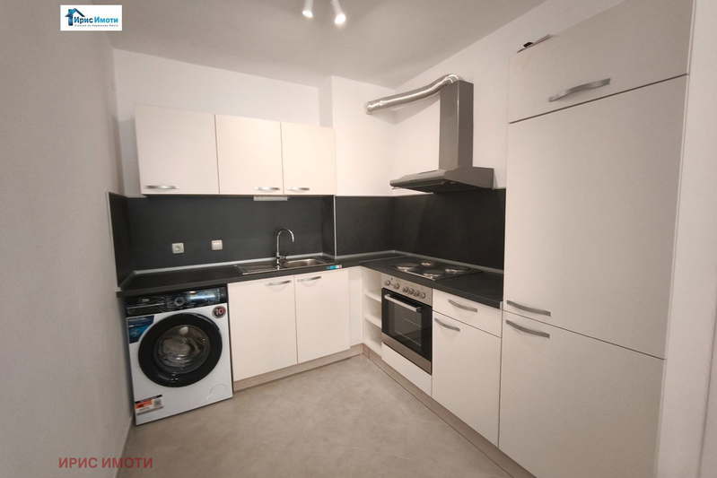 3-bedroom apartment in Sofiya, Manastirski Livadi