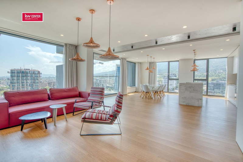4-bedroom apartment in Sofiya, Manastirski Livadi