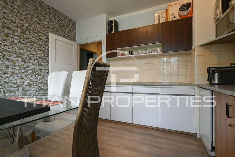 3-bedroom apartment in Sofiya, Medicinska Akademiya